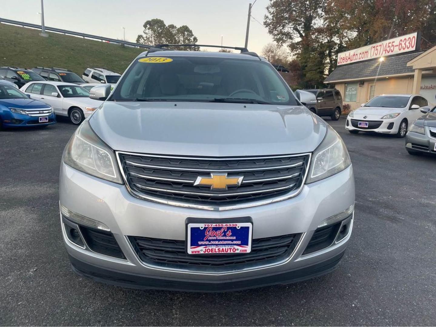 2013 Chevrolet Traverse (1GNKRGKDXDJ) with an V6 engine, Automatic transmission, located at 5700 Curlew Drive, Norfolk, VA, 23502, (757) 455-6330, 36.841885, -76.209412 - Photo#7